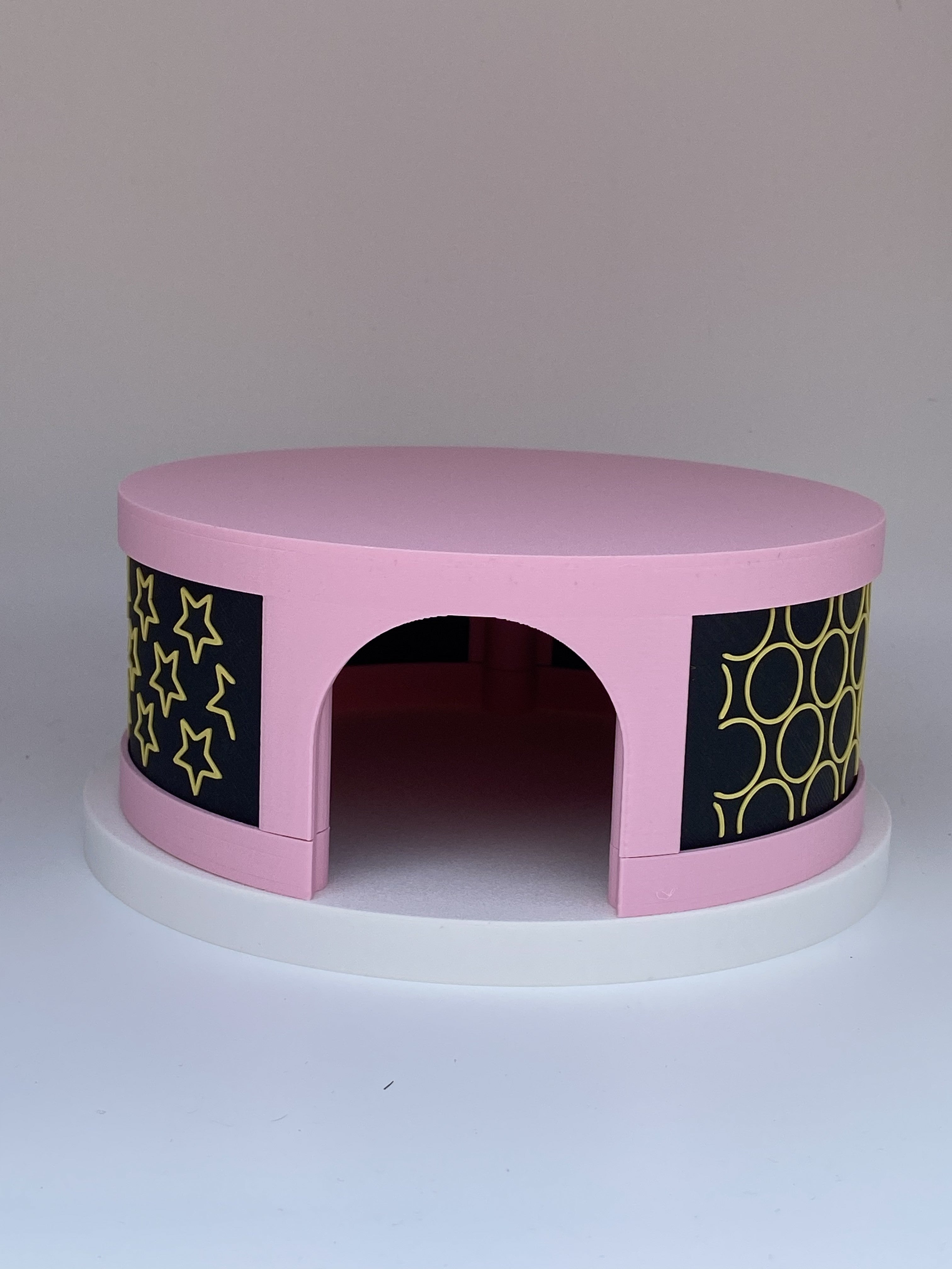 Small Hide Base
